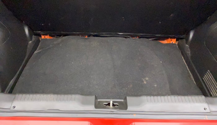 2018 Maruti Swift VDI AMT, Diesel, Automatic, 95,048 km, Boot Inside