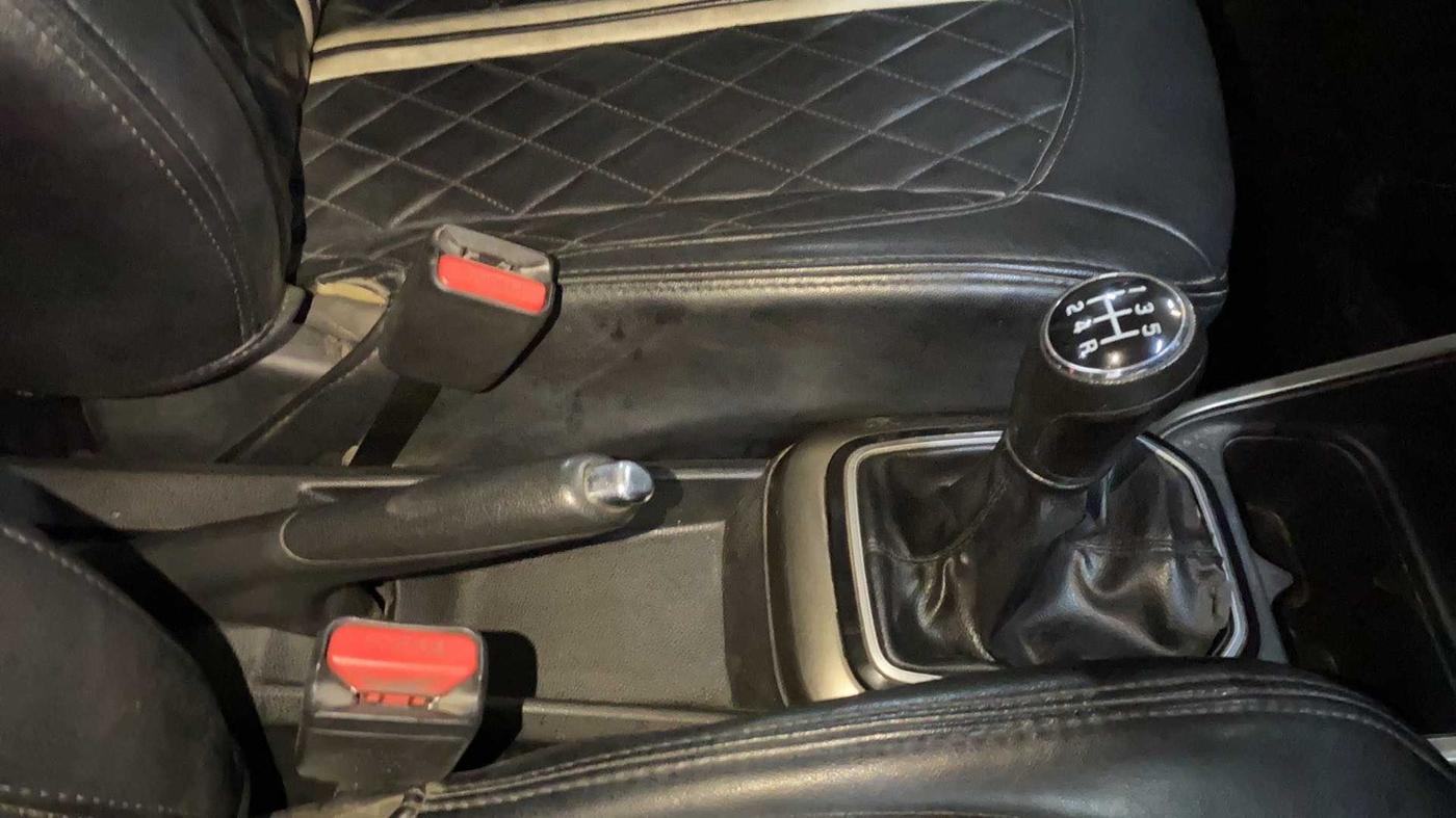 2018 Maruti IGNIS ZETA 1.2, Petrol, Manual, 42,458 km, Gear Lever