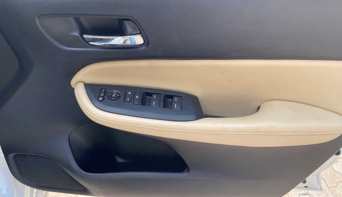2021 Honda City 1.5L I-VTEC ZX CVT, Petrol, Automatic, 43,240 km, Driver Side Door Panels Control