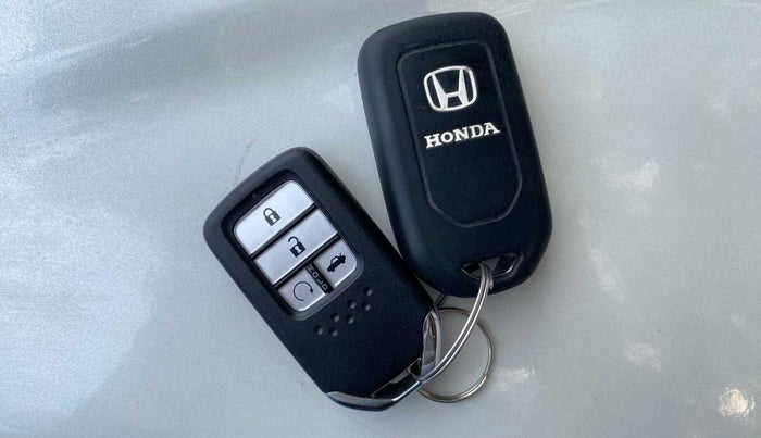 2021 Honda City 1.5L I-VTEC ZX CVT, Petrol, Automatic, 43,240 km, Key Close Up