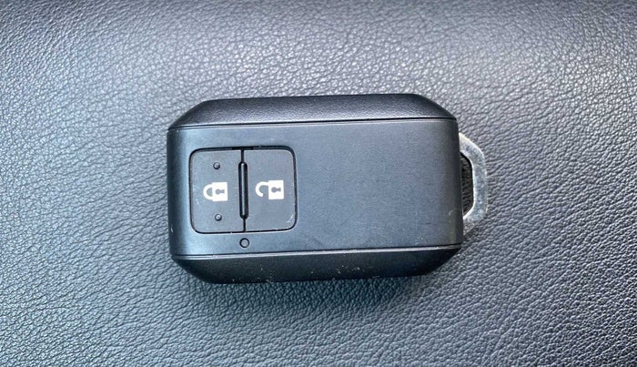 2023 Maruti Baleno ALPHA 1.2 AGS, Petrol, Automatic, 16,804 km, Key Close Up