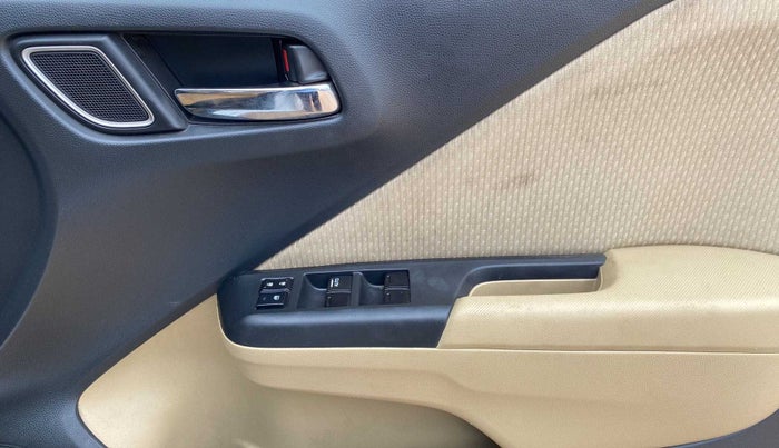 2017 Honda City 1.5L I-VTE V CVT, Petrol, Automatic, 56,787 km, Driver Side Door Panels Control