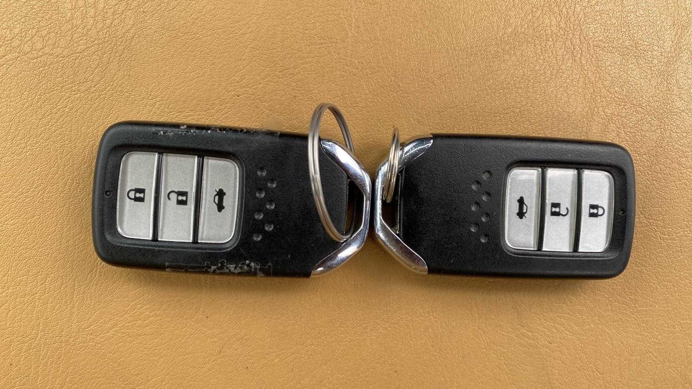 2017 Honda City 1.5L I-VTE V CVT, Petrol, Automatic, 56,787 km, Key Close Up
