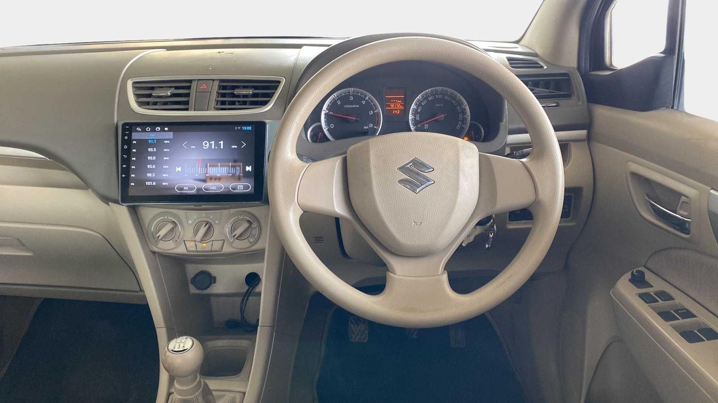 2015 Maruti Ertiga VDI, Diesel, Manual, 78,170 km, Steering Wheel Close Up
