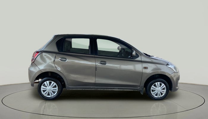 2016 Datsun Go T, Petrol, Manual, 40,887 km, Right Side View