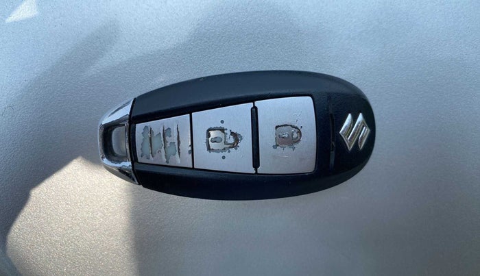 2017 Maruti Ertiga ZDI + SHVS, Diesel, Manual, 99,767 km, Key Close Up