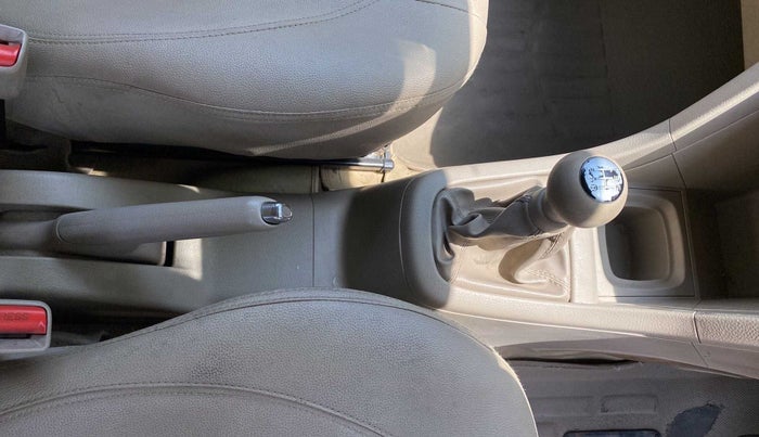 2017 Maruti Ertiga ZDI + SHVS, Diesel, Manual, 99,767 km, Gear Lever