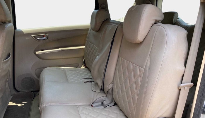 2017 Maruti Ertiga ZDI + SHVS, Diesel, Manual, 99,767 km, Right Side Rear Door Cabin