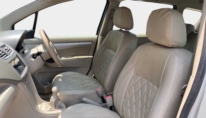 2017 Maruti Ertiga ZDI + SHVS, Diesel, Manual, 99,767 km, Right Side Front Door Cabin