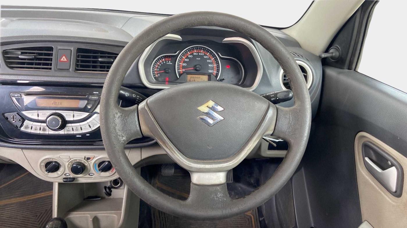 2015 Maruti Alto K10 VXI, Petrol, Manual, 89,090 km, Steering Wheel Close Up