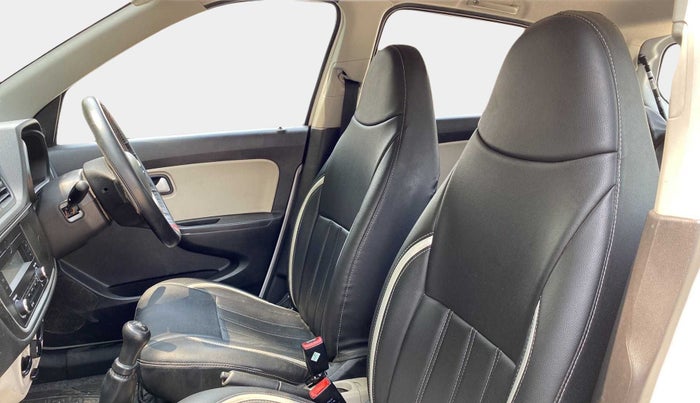 2022 Maruti Alto VXI, Petrol, Manual, 13,264 km, Right Side Front Door Cabin