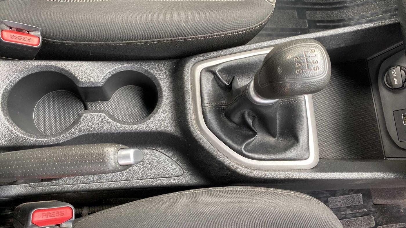 2017 Hyundai Creta SX PLUS 1.6 PETROL, Petrol, Manual, 92,463 km, Gear Lever