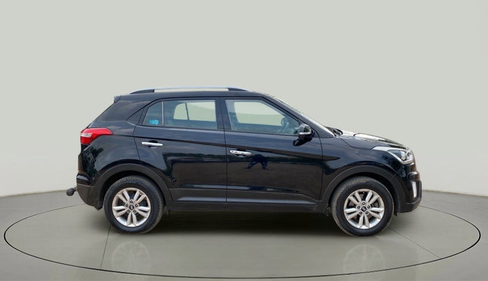 2017 Hyundai Creta SX PLUS 1.6 PETROL, Petrol, Manual, 92,463 km, Right Side View