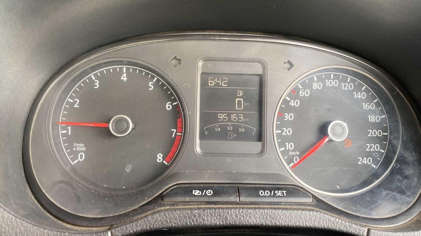 2017 Volkswagen Ameo COMFORTLINE 1.2L, Petrol, Manual, 95,401 km, Odometer Image