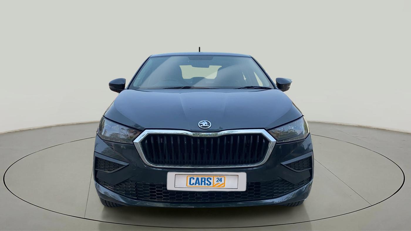 2023 Skoda SLAVIA ACTIVE 1.0L TSI MT, Petrol, Manual, 16,418 km, Front