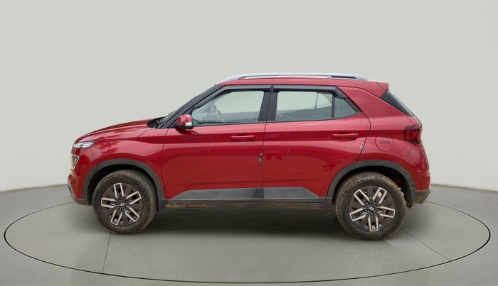 2022 Hyundai VENUE SX 1.5 CRDI, Diesel, Manual, 15,772 km, Left Side