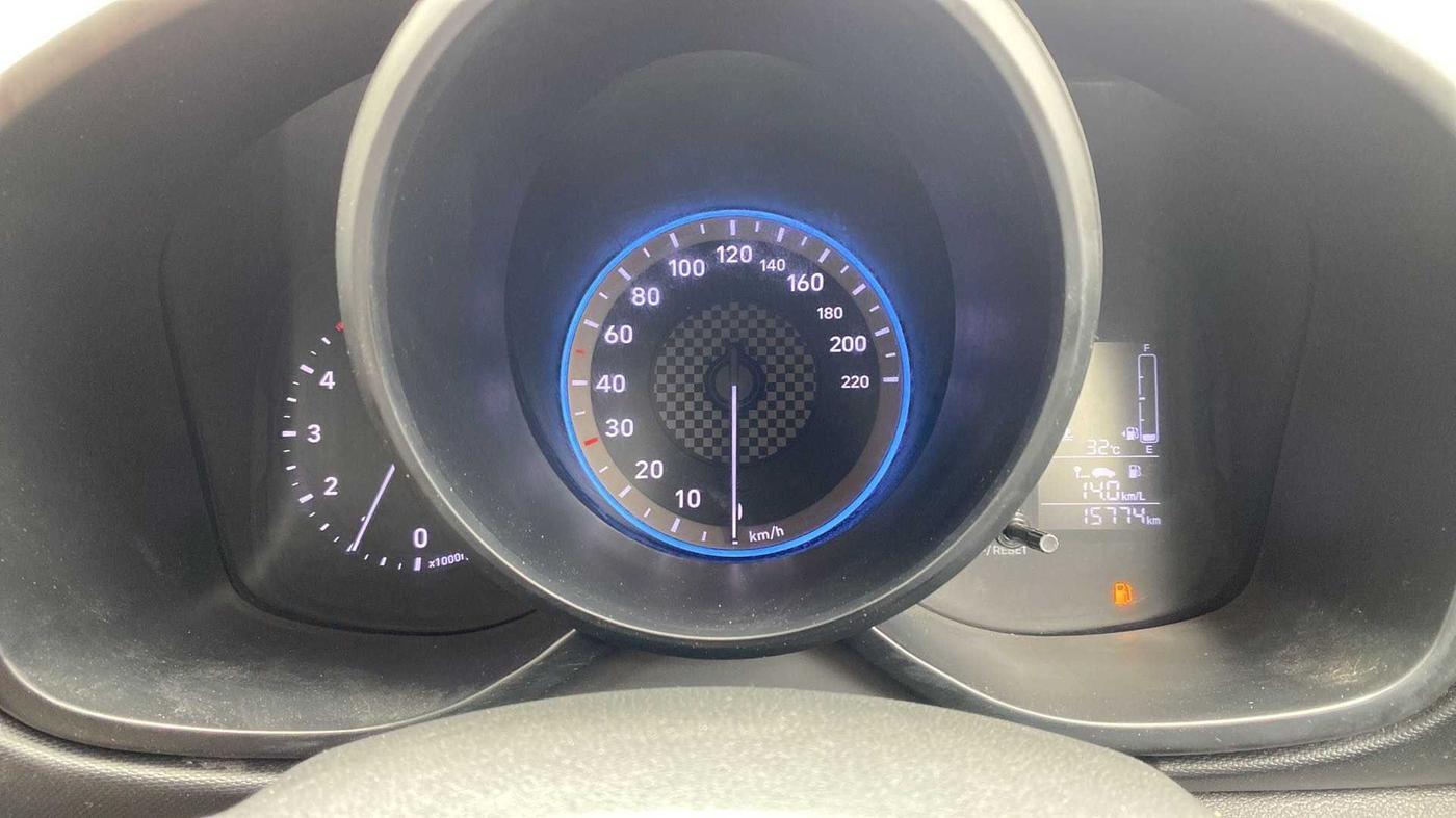 2022 Hyundai VENUE SX 1.5 CRDI, Diesel, Manual, 15,772 km, Odometer Image