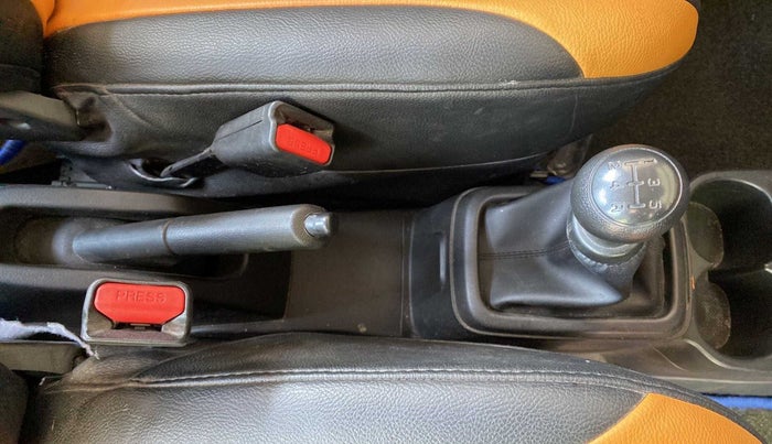 2019 Maruti S PRESSO VXI+, Petrol, Manual, 23,133 km, Gear Lever