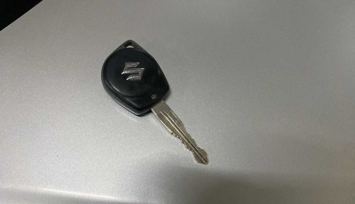 2010 Maruti Wagon R 1.0 VXI, Petrol, Manual, 85,106 km, Key Close Up