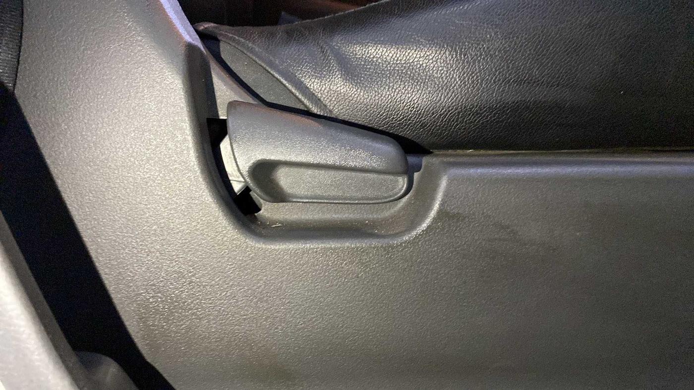 2010 Maruti Wagon R 1.0 VXI, Petrol, Manual, 85,106 km, Driver Side Adjustment Panel