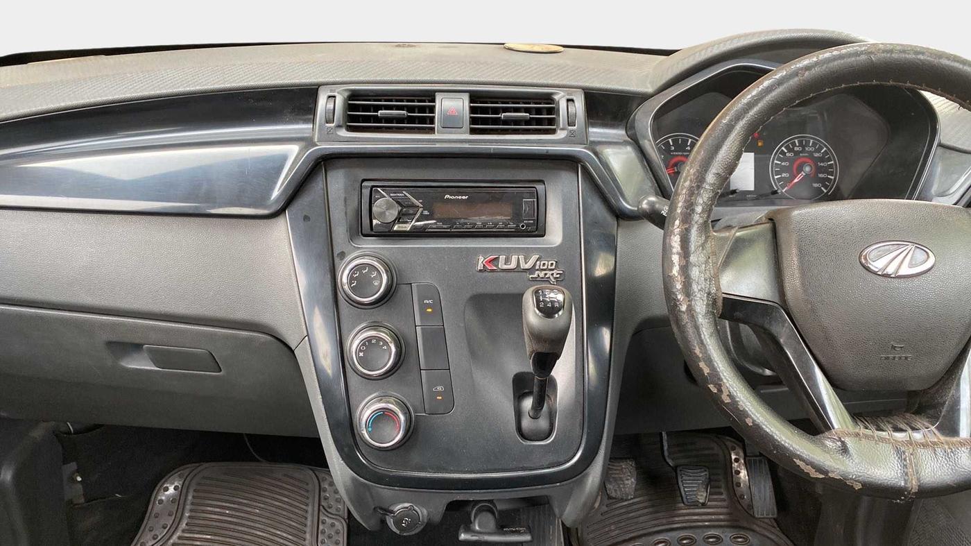 2017 Mahindra KUV 100 NXT K4+ P 6 STR, Petrol, Manual, 48,005 km, Air Conditioner