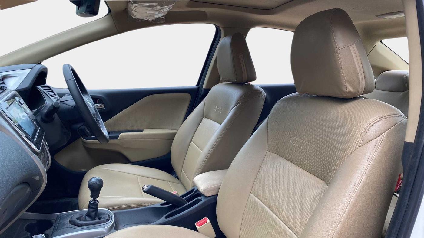 2020 Honda City 1.5L I-VTEC VX, Petrol, Manual, 15,890 km, Right Side Front Door Cabin