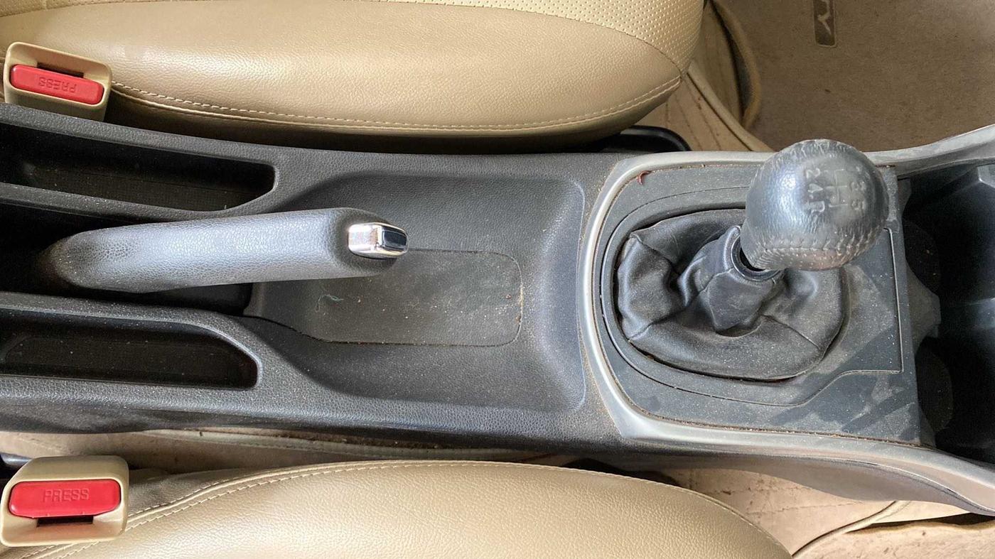 2020 Honda City 1.5L I-VTEC VX, Petrol, Manual, 15,890 km, Gear Lever