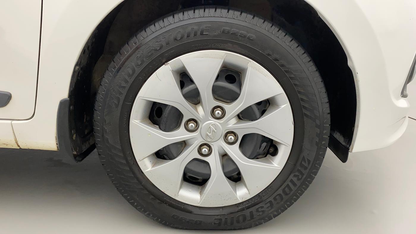 2014 Hyundai Xcent S 1.2, CNG, Manual, 98,970 km, Right Front Wheel