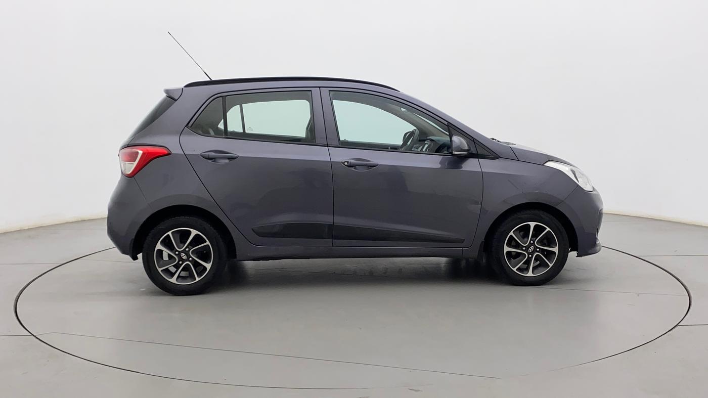 2017 Hyundai Grand i10 SPORTZ (O) AT 1.2 KAPPA VTVT, Petrol, Automatic, 97,032 km, Right Side View