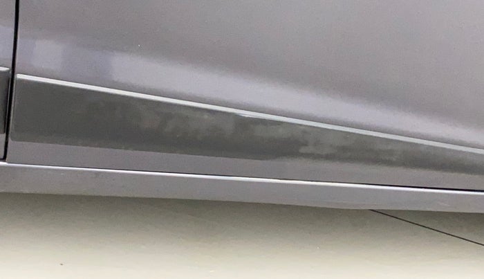 2017 Hyundai Grand i10 SPORTZ (O) AT 1.2 KAPPA VTVT, Petrol, Automatic, 97,032 km, Right running board - Minor scratches