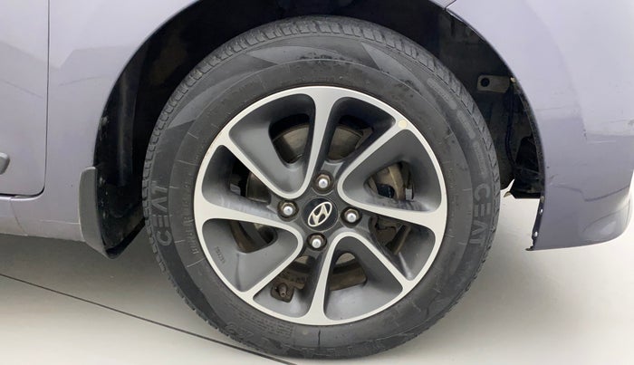 2017 Hyundai Grand i10 SPORTZ (O) AT 1.2 KAPPA VTVT, Petrol, Automatic, 97,032 km, Right Front Wheel