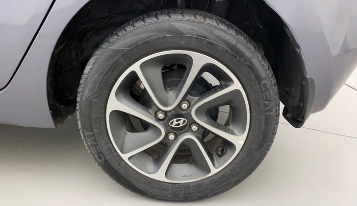 2017 Hyundai Grand i10 SPORTZ (O) AT 1.2 KAPPA VTVT, Petrol, Automatic, 97,032 km, Left Rear Wheel