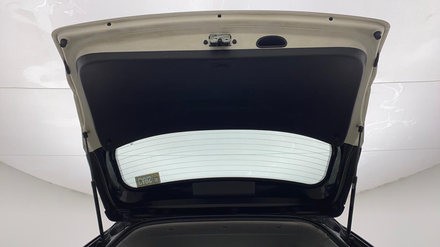 2017 Hyundai Creta SX PLUS 1.6 PETROL, Petrol, Manual, 73,300 km, Boot Door Open