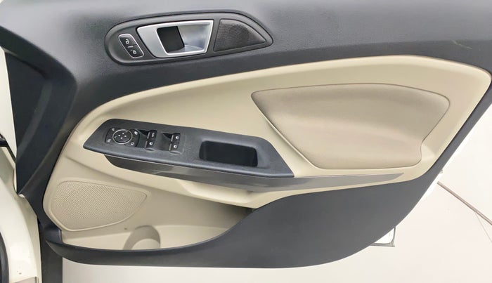 2020 Ford Ecosport TITANIUM + 1.5L PETROL AT, Petrol, Automatic, 31,546 km, Driver Side Door Panels Control
