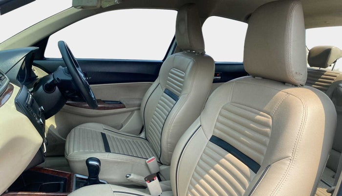 2018 Maruti Dzire VXI AMT, Petrol, Automatic, 83,337 km, Right Side Front Door Cabin