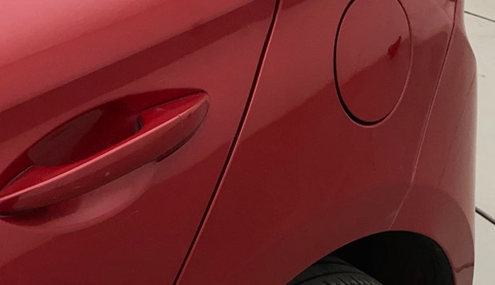 2017 Hyundai Elite i20 ASTA 1.2, Petrol, Manual, 43,276 km, Left quarter panel - Minor scratches