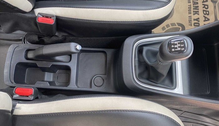 2022 Tata PUNCH CREATIVE  1.2 RTN DUAL TONE, Petrol, Manual, 13,829 km, Gear Lever
