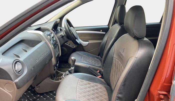 2018 Renault Duster RXS PETROL, Petrol, Manual, 41,386 km, Right Side Front Door Cabin