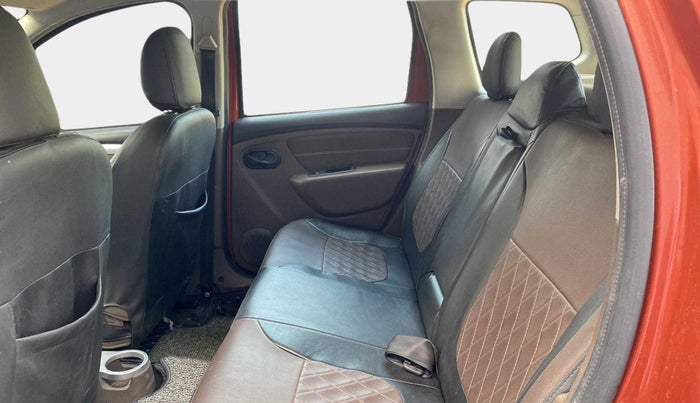 2018 Renault Duster RXS PETROL, Petrol, Manual, 41,386 km, Right Side Rear Door Cabin