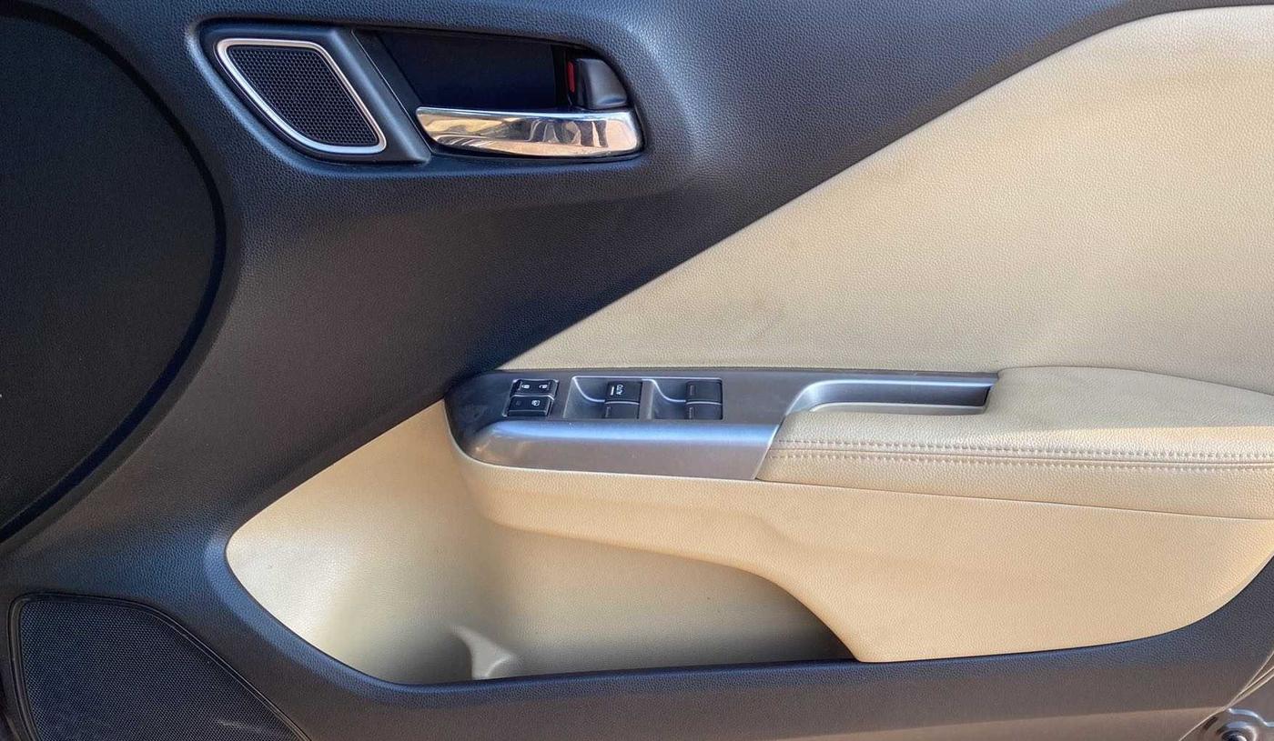 2018 Honda City 1.5L I-VTEC ZX CVT, Petrol, Automatic, 25,751 km, Driver Side Door Panels Control