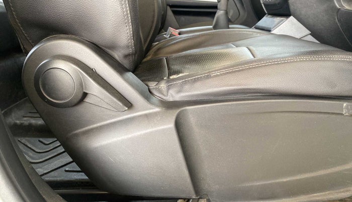 2022 Tata PUNCH PURE MT, Petrol, Manual, 35,409 km, Driver Side Adjustment Panel