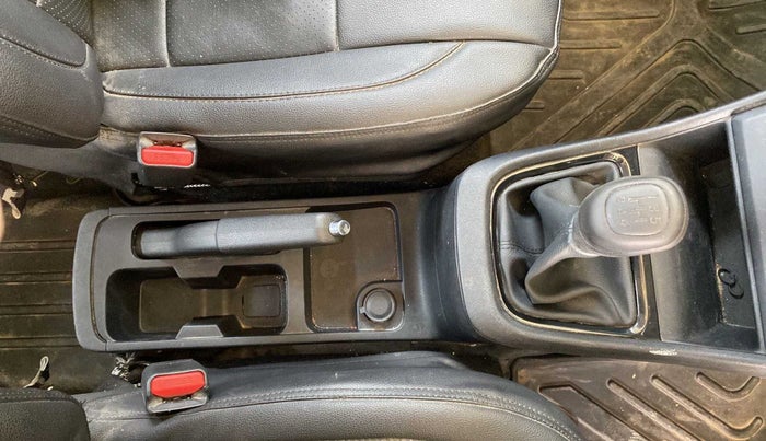 2022 Tata PUNCH PURE MT, Petrol, Manual, 35,409 km, Gear Lever