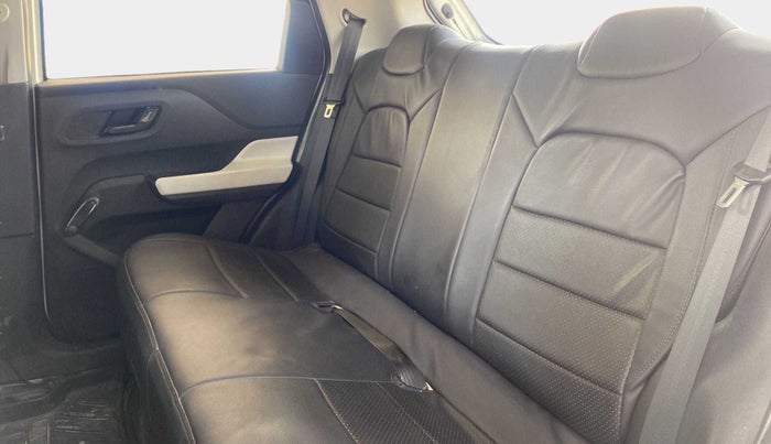 2022 Tata PUNCH PURE MT, Petrol, Manual, 35,409 km, Right Side Rear Door Cabin