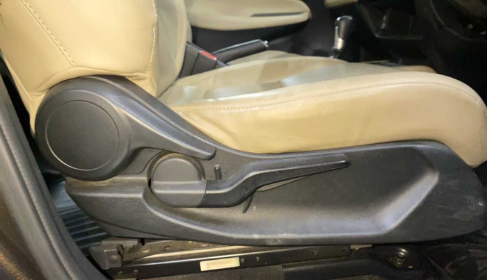 2020 Honda City 1.5L I-VTEC VX CVT, Petrol, Automatic, 43,906 km, Driver Side Adjustment Panel