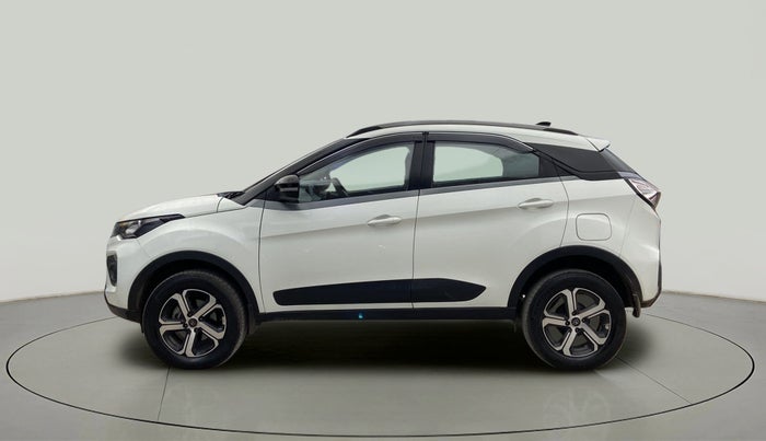 2022 Tata NEXON XZ PLUS PETROL, Petrol, Manual, 35,542 km, Left Side