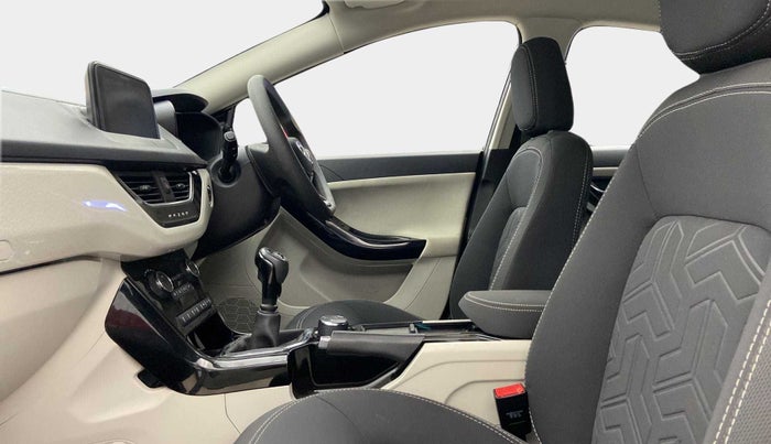 2022 Tata NEXON XZ PLUS PETROL, Petrol, Manual, 35,542 km, Right Side Front Door Cabin