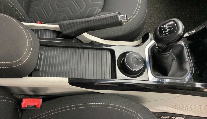 2022 Tata NEXON XZ PLUS PETROL, Petrol, Manual, 35,542 km, Gear Lever