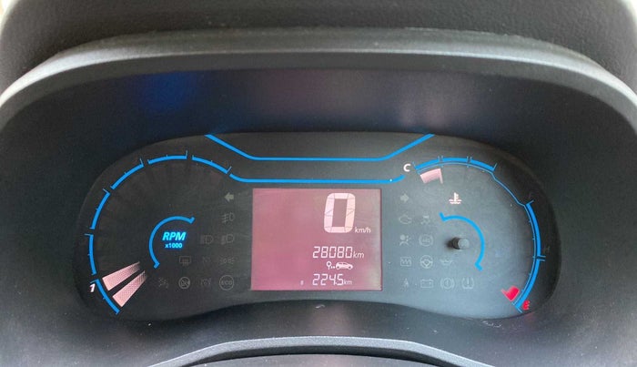 2021 Renault Kwid CLIMBER 1.0 (O), Petrol, Manual, 28,071 km, Odometer Image