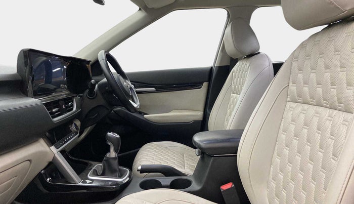 2020 KIA SELTOS HTX 1.5 DIESEL, Diesel, Manual, 57,356 km, Right Side Front Door Cabin