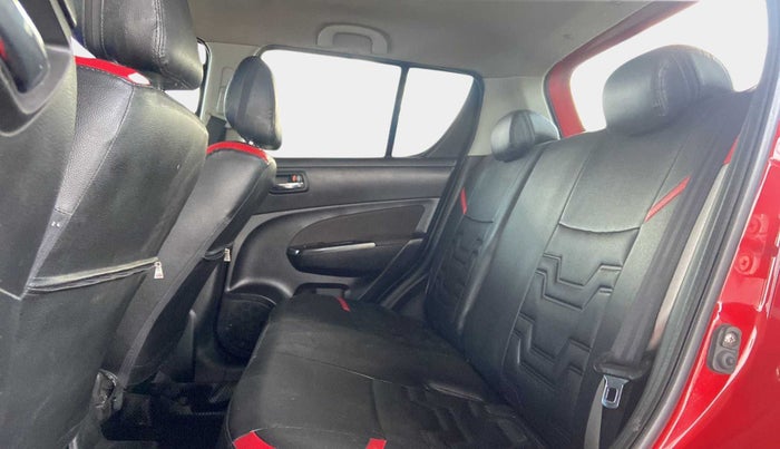 2015 Maruti Swift ZDI, Diesel, Manual, 90,510 km, Right Side Rear Door Cabin